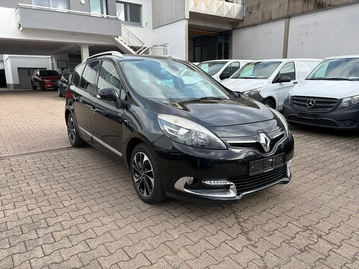Gebraucht Renault Scenic E-Tech Bose Edition 132 PS (97 kW) 2015 Schwarz Kombi