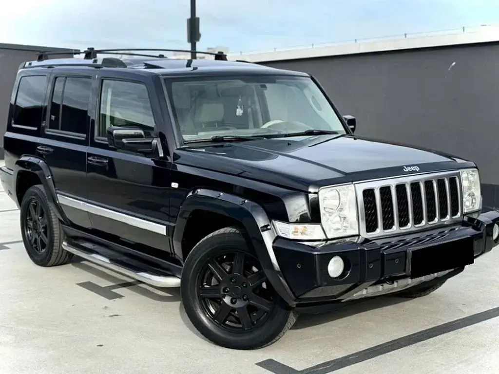 Gebraucht Jeep Commander Overland 218 PS (160 kW) 2010 Schwarz SUV