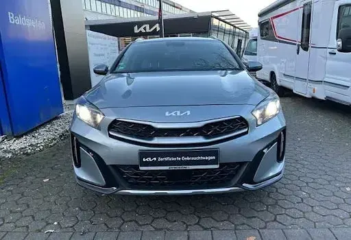 Gebraucht Kia XCeed Platinum 141 PS (103 kW) 2023 Silber SUV