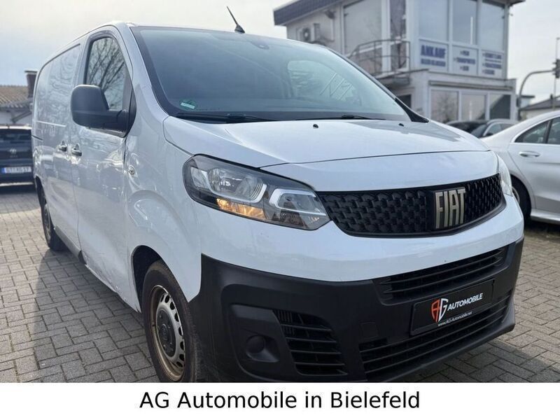 Weiß Gebraucht 2023 Fiat Scudo Basis Van / Kleinbus | 15.950 € (Fairer Preis) - Bild 1/4