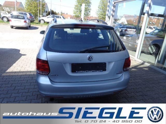 Gebraucht VW Golf VI 105 PS (77 kW) 2010 Silber metallic Kleinwagen