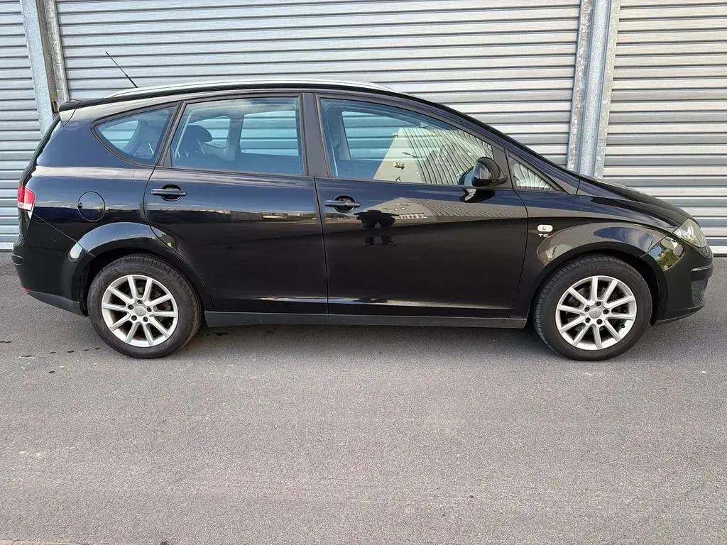 Gebraucht Seat Altea XL 125 PS (91 kW) 2010 Schwarz Van / Kleinbus