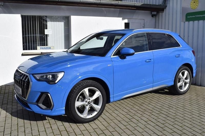 Blau Gebraucht 2023 Audi Q3 S-Line SUV | 30.990 € (Superpreis) - Bild 1/4