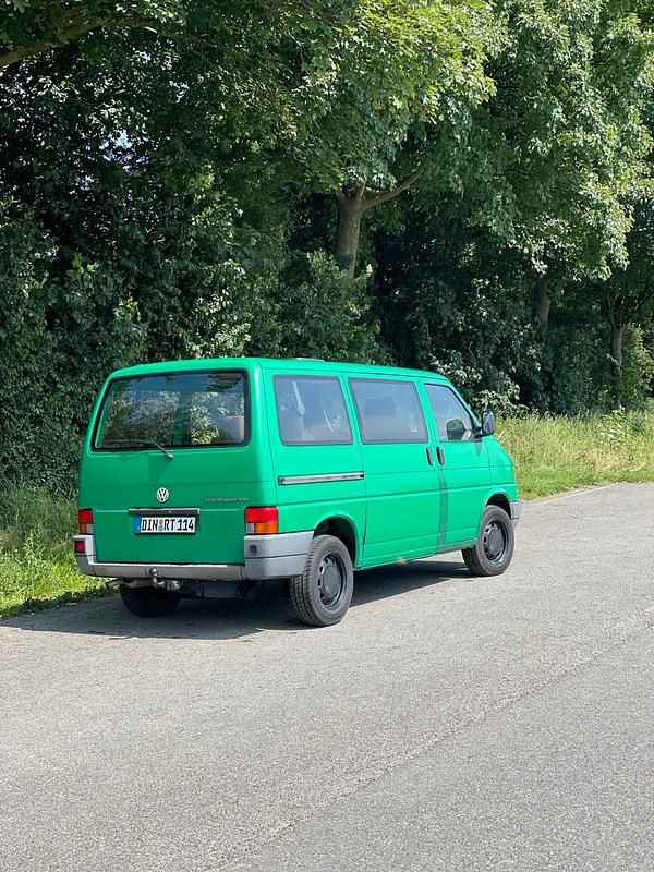 Gebraucht VW Transporter 105 PS (77 kW) 1995 Grün Van