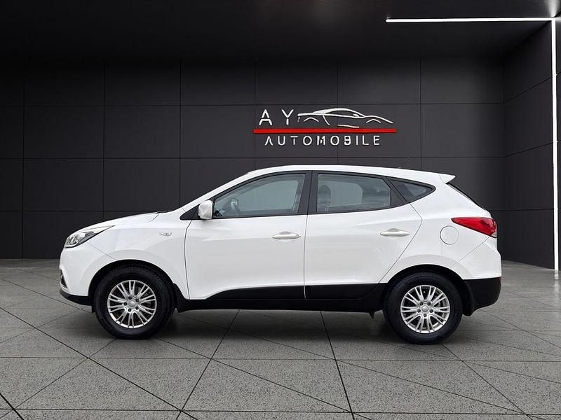 Gebraucht Hyundai Tucson 135 PS (99 kW) 2015 Weiß SUV