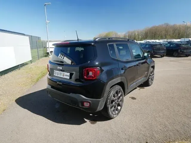 Gebraucht Jeep Renegade 131 PS (96 kW) 2024 Schwarz SUV