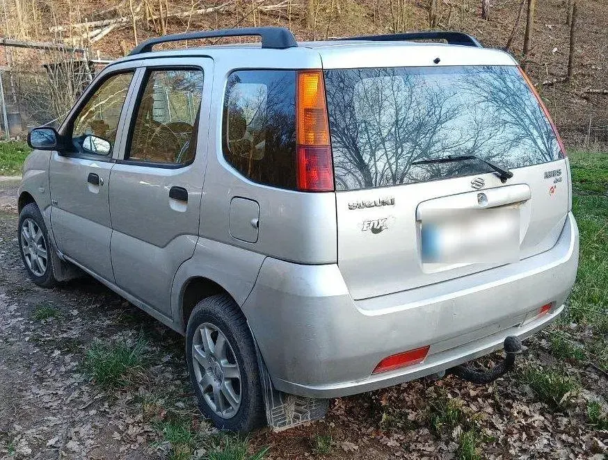 Gebraucht Suzuki Ignis 94 PS (69 kW) 2008 Silber Kleinwagen