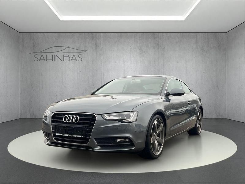 Gebraucht Audi A5 Sport 204 PS (150 kW) 2012 Grau Coupé