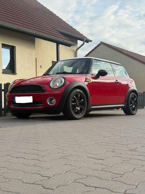 Rot Gebraucht 2007 Mini Cooper Kleinwagen | 2.490 € (Teuer) - Bild 1/4