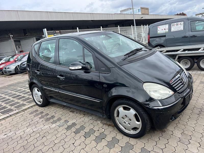 Grün Gebraucht 2004 Mercedes A170 Elegance Van / Kleinbus | 690 € (Guter Preis) - Bild 1/4