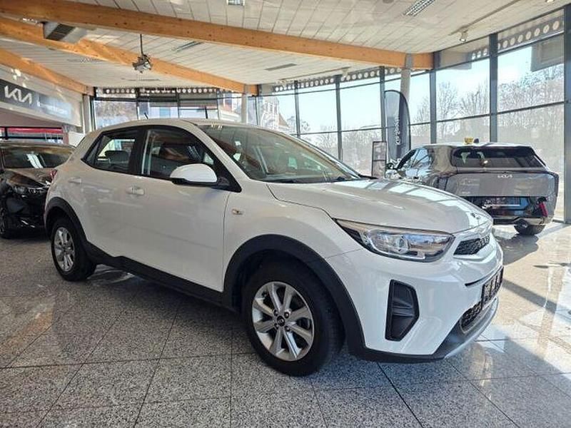 Gebraucht Kia Stonic Edition 7 101 PS (74 kW) 2021 Weiß SUV