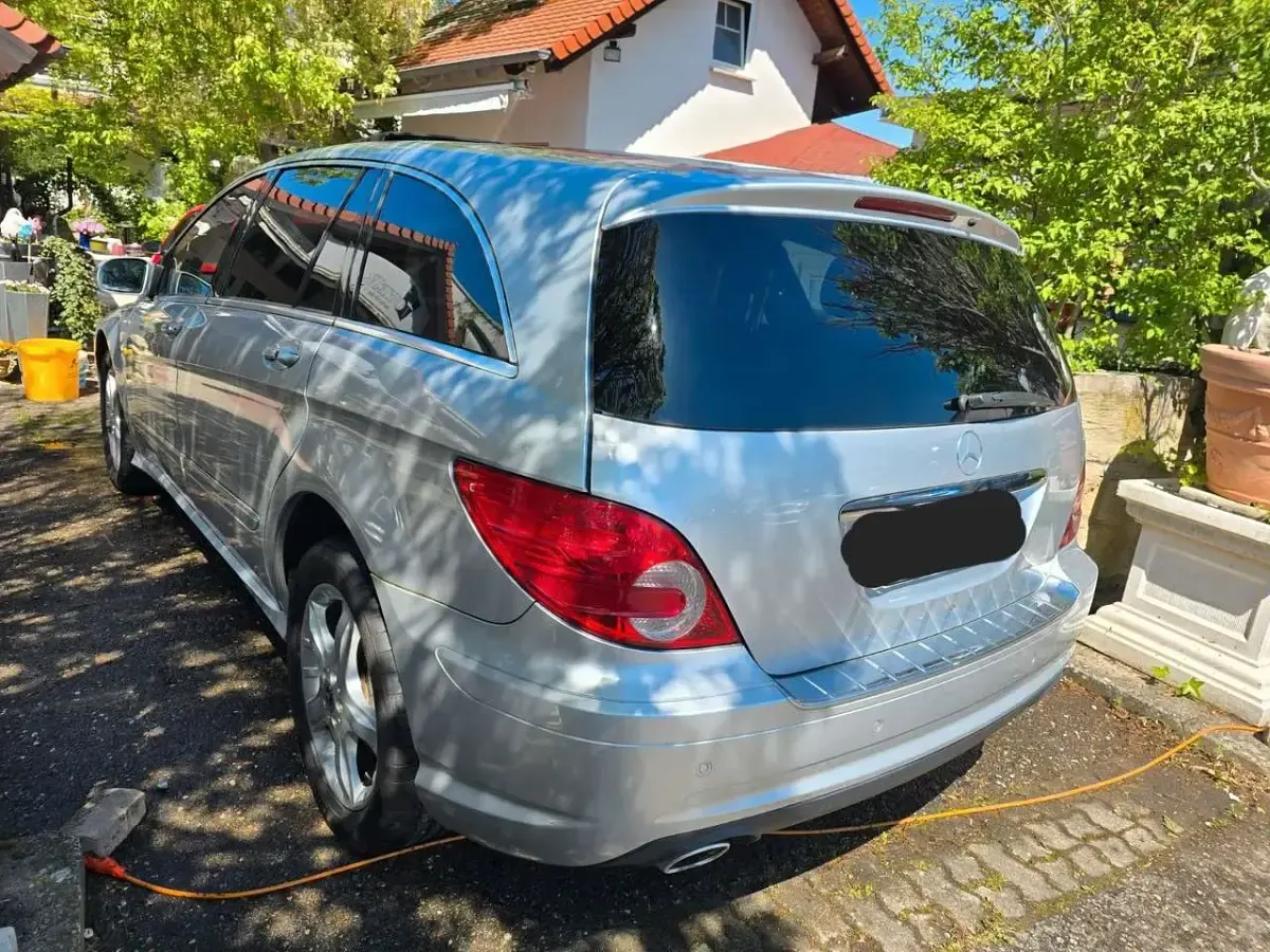 Gebraucht Mercedes R500 AMG 387 PS (284 kW) 2010 Silber Kombi