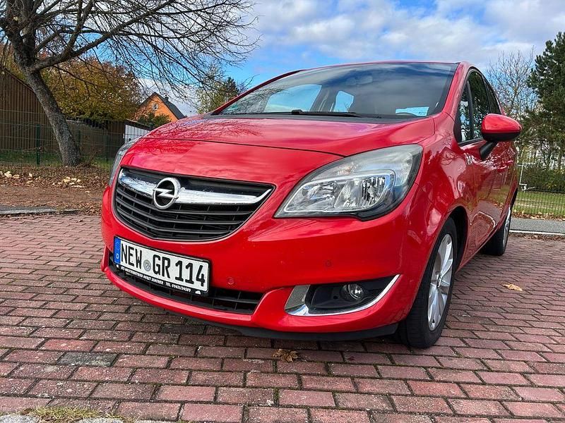 Gebraucht Opel Meriva Edition 120 PS (88 kW) 2014 Rot Van / Kleinbus