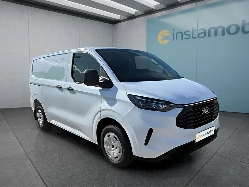 Neu Ford Transit Custom 150 PS (110 kW) 2026 Weiß Limousine