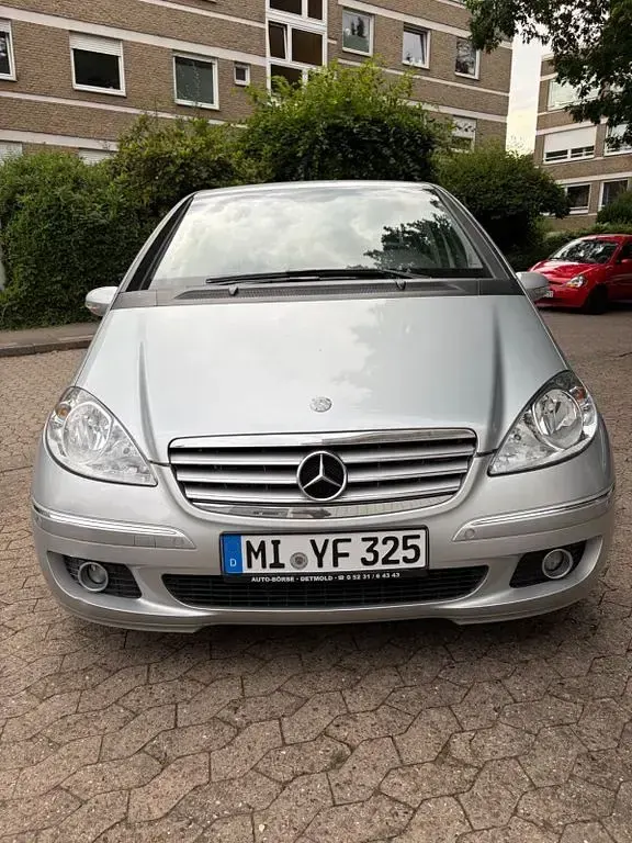 Gebraucht Mercedes A150 95 PS (69 kW) 2005 Silber Limousine