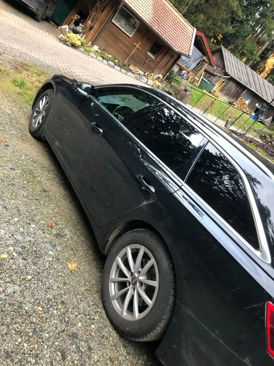 Usata Audi A6 204 CV (150 kW) 2022 Nero Station wagon