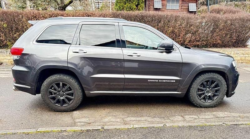 Gebraucht Jeep Grand Cherokee 352 PS (258 kW) 2015 Grau SUV