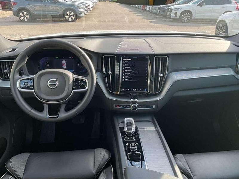 Gebraucht Volvo XC60 455 PS (334 kW) 2023 Crystal white SUV