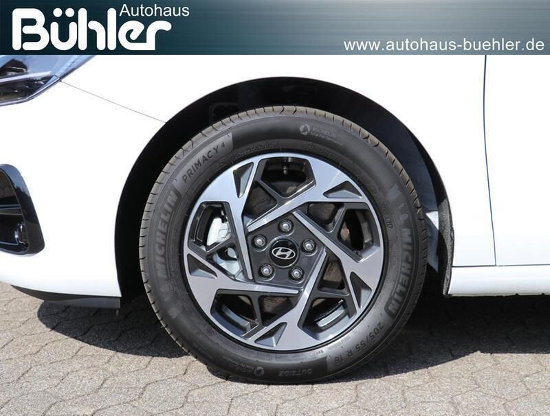 Gebraucht Hyundai i30 Trend 97 PS (71 kW) 2024 Atlas white uni Kombi