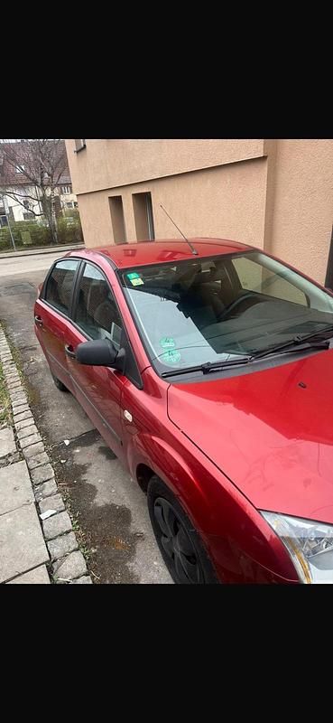 Gebraucht Ford Focus 80 PS (58 kW) 2005 Rot Limousine
