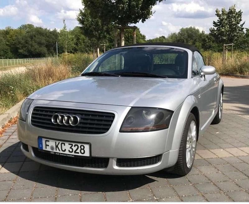 Silber Gebraucht 2000 Audi TT Roadster Basis Cabrio | 3.400 € - Bild 1/4