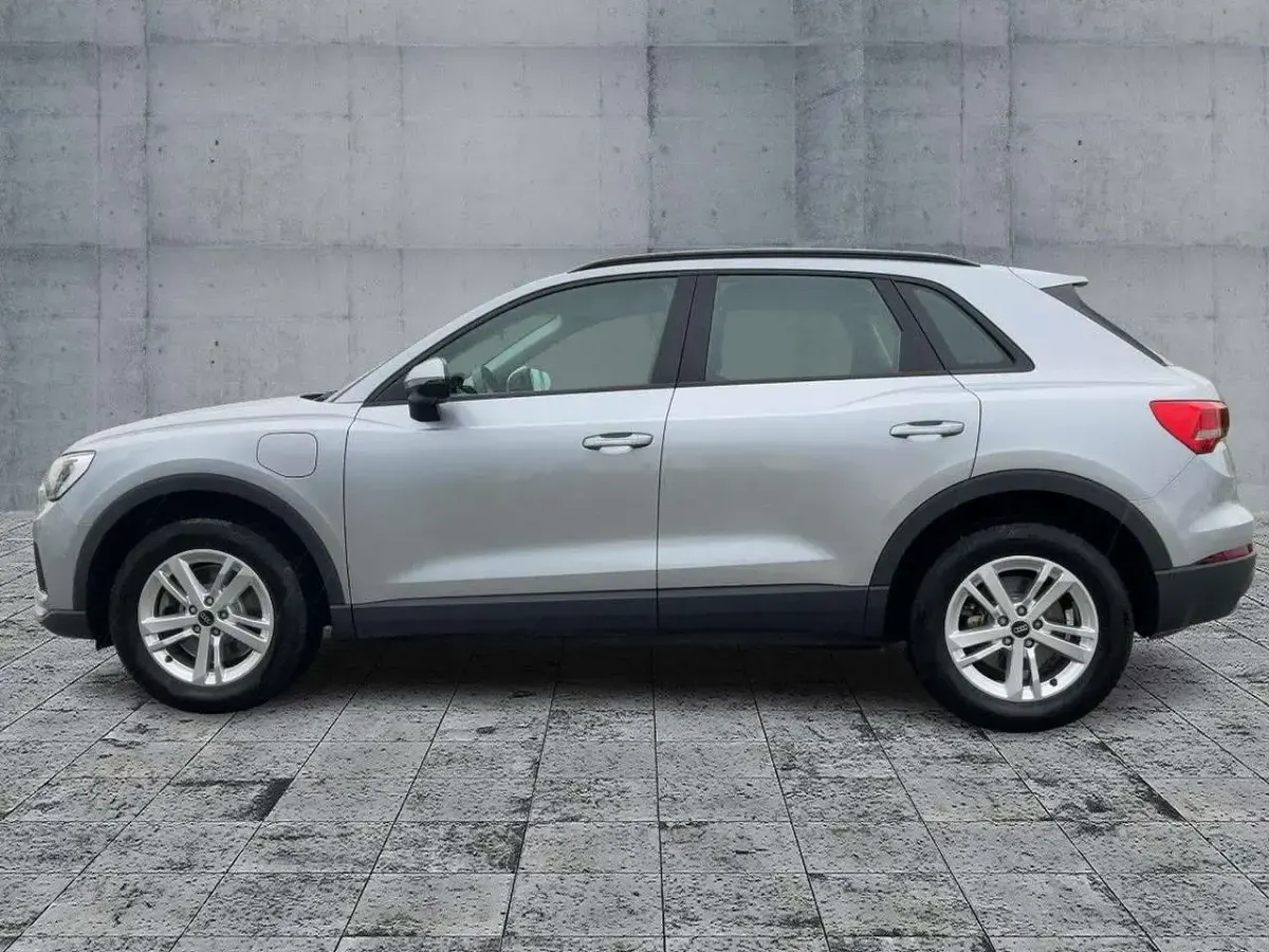 Gebraucht Audi Q3 Performance 245 PS (180 kW) 2022 Florettsilber metallic SUV