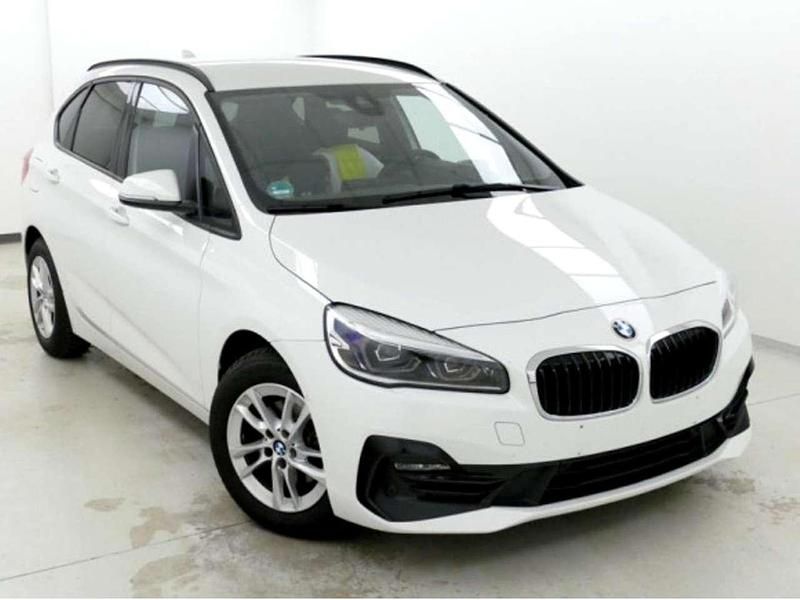 Gebraucht BMW 218 Sport Line 136 PS (100 kW) 2021 Weiß Van / Kleinbus