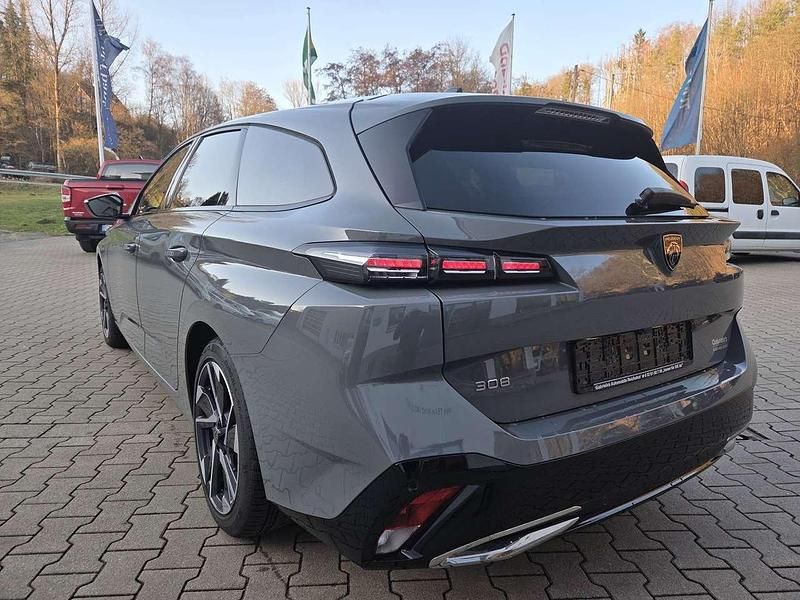 Gebraucht Peugeot 308 Allure 131 PS (96 kW) 2024 Grau/typ metallic Kombi