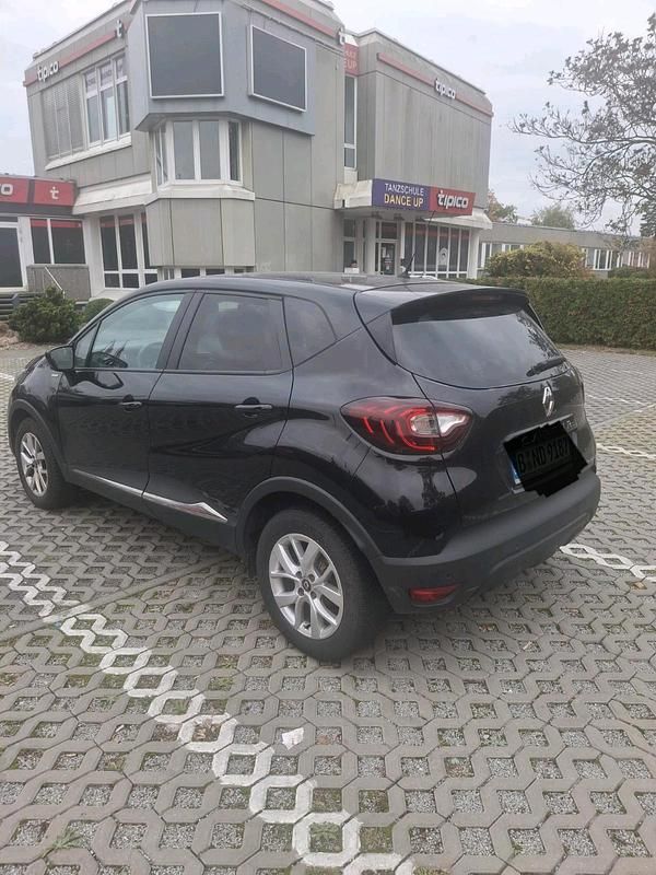 Schwarz Gebraucht 2019 Renault Captur SUV | 11.000 € (Guter Preis) - Bild 1/4