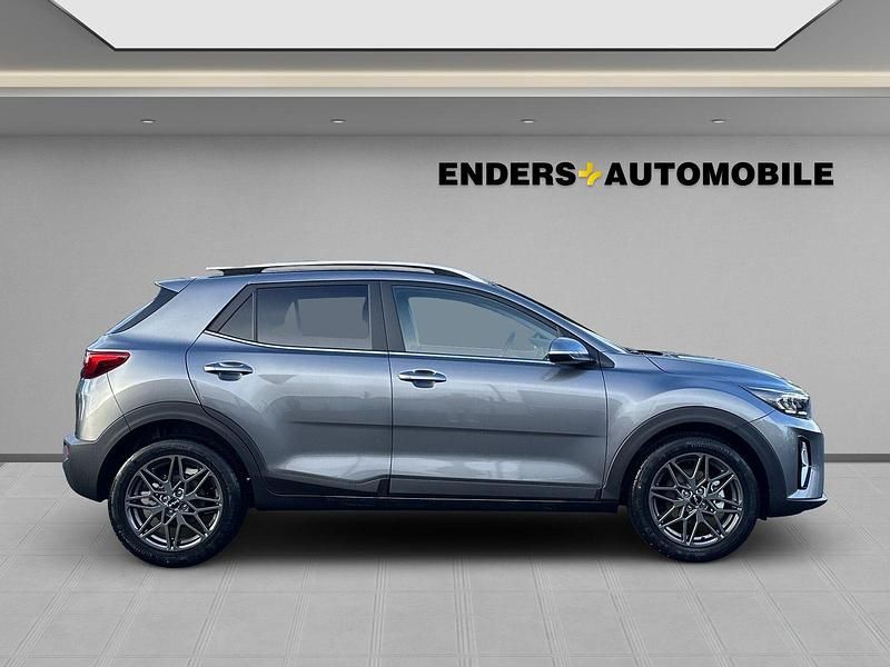 Neu Kia Stonic 101 PS (74 kW) 2025 M7g) astro grey m (grau SUV