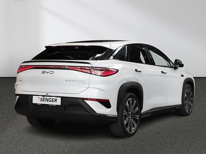 Gebraucht BYD Sealion 7 389 kW (530 PS) 2025 Weiß SUV