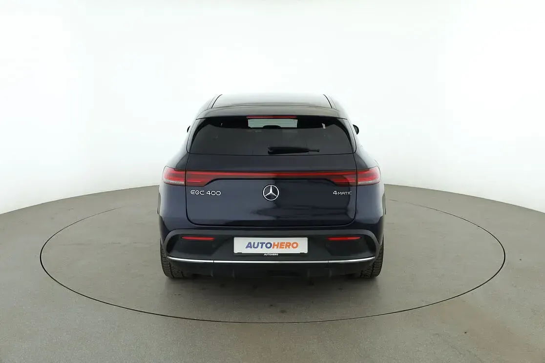Gebraucht Mercedes EQC400 AMG line 300 kW (408 PS) 2021 Blau SUV