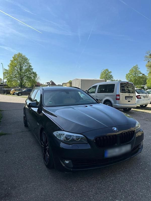 Second-hand BMW 520 184 CP (135 kW) 2012 Gri Break