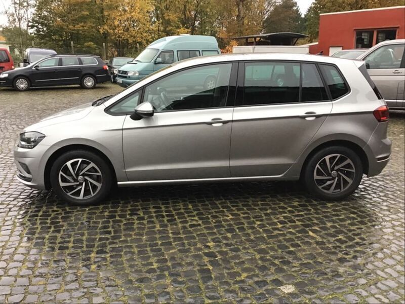 Gebraucht VW Golf VII Join 131 PS (96 kW) 2018 Silber Limousine