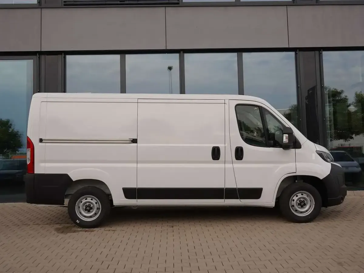 Neu Fiat Ducato 33 140 PS (102 kW) 2026 Weiß Van