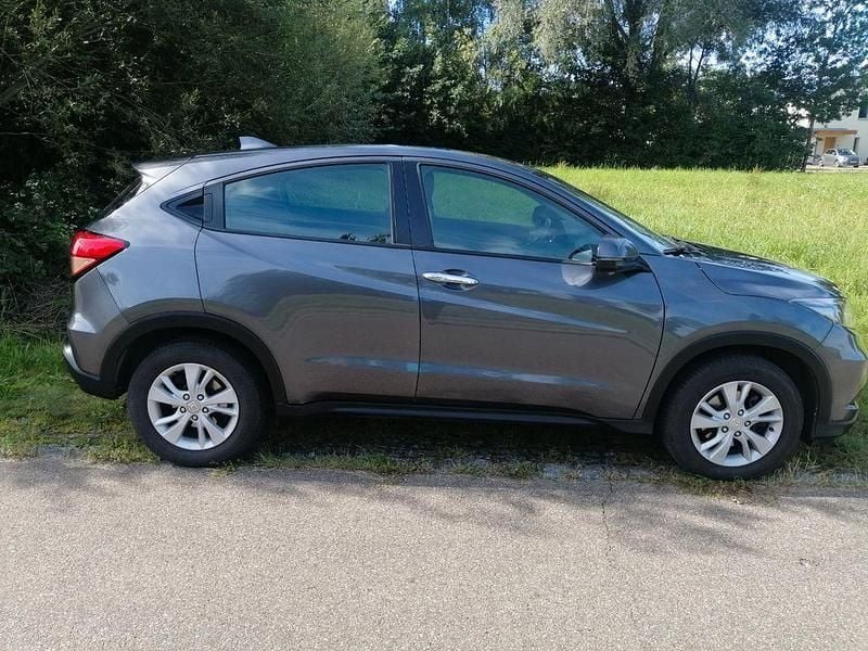 Gebraucht Honda HR-V Elegance 131 PS (96 kW) 2017 Grau SUV