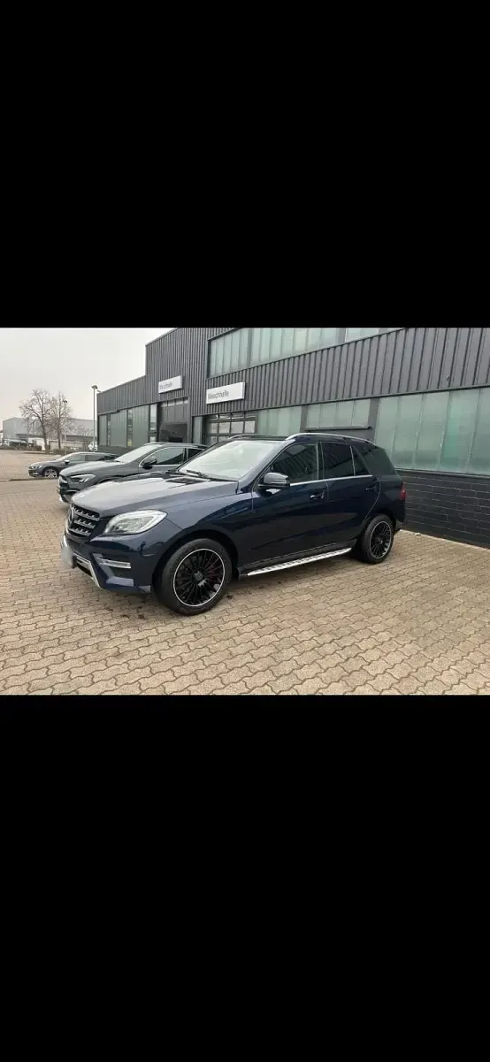 Gebraucht Mercedes ML350 AMG 258 PS (189 kW) 2014 Blau SUV