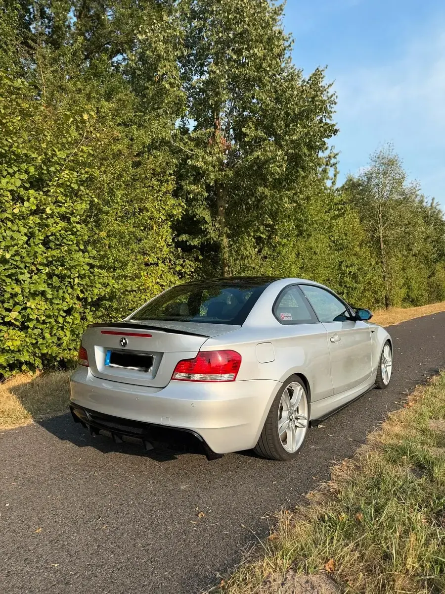 Gebraucht BMW 123 Coupé M Sport 204 PS (150 kW) 2008 Silber Coupé