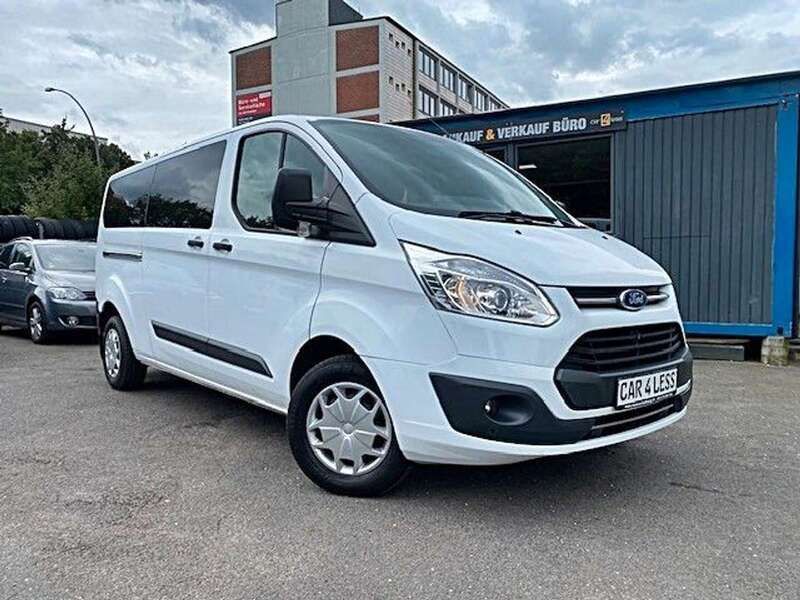 Frostweiß Gebraucht 2017 Ford Transit Custom Kombi | 17.990 € (Etwas zu teuer) - Bild 1/4