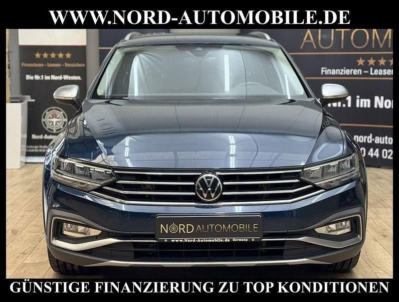 Gebraucht VW Passat Alltrack 200 PS (147 kW) 2022 Aquamarinblau metallic (metallic) Kombi