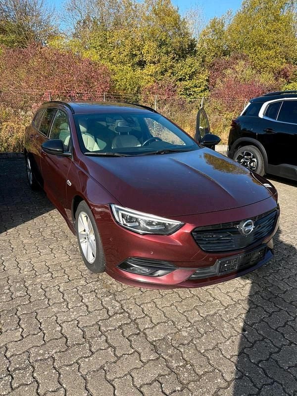 Andere farben Gebraucht 2018 Opel Insignia Business Innovation Kombi | 9.799 € (Superpreis) - Bild 1/4