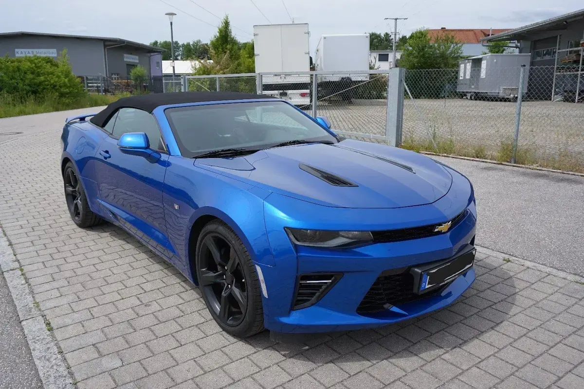 Gebraucht Chevrolet Camaro 453 PS (333 kW) 2019 Blau Cabrio