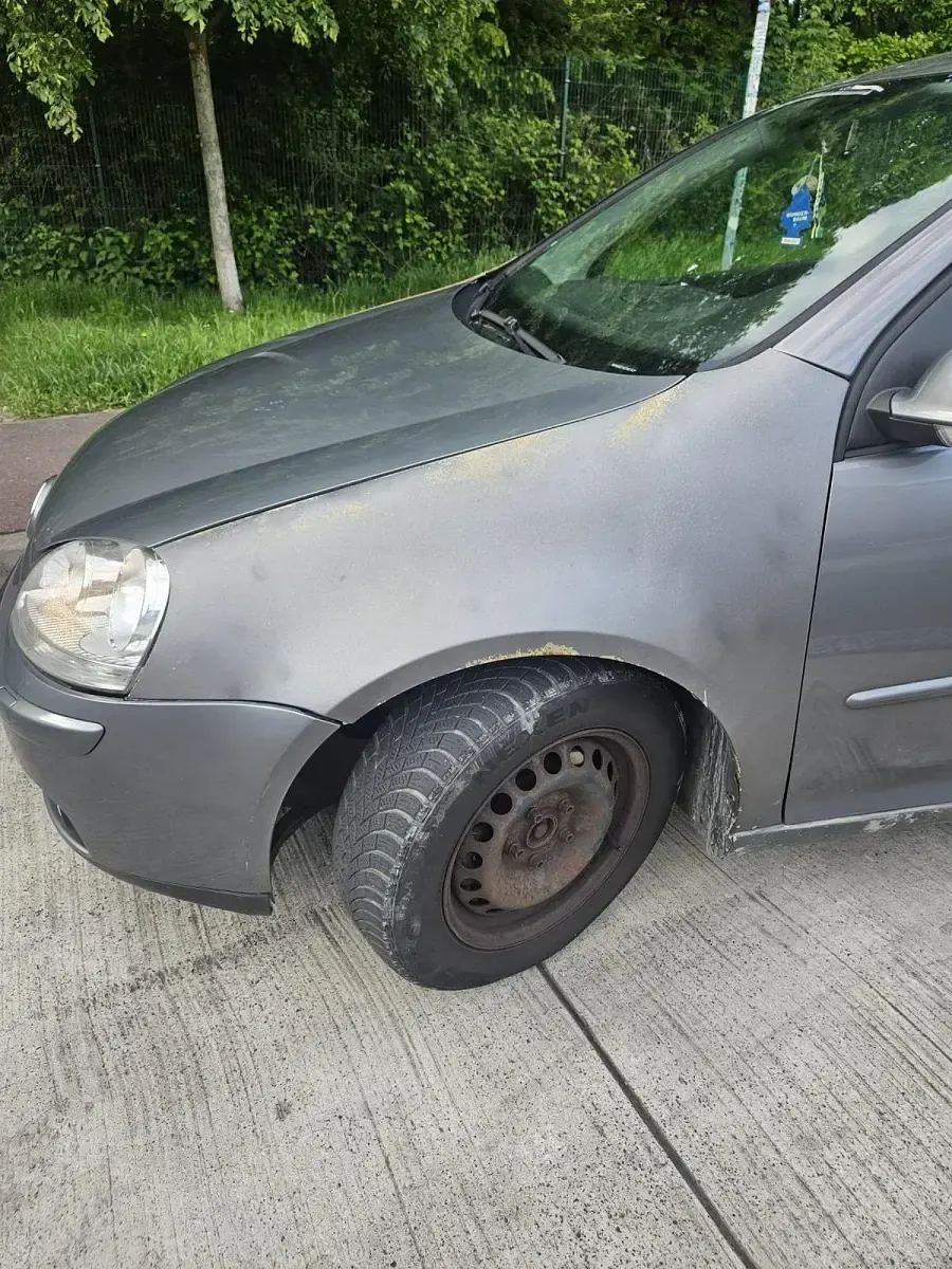 Gebraucht VW Golf V 91 PS (66 kW) 2006 Grau Kleinwagen