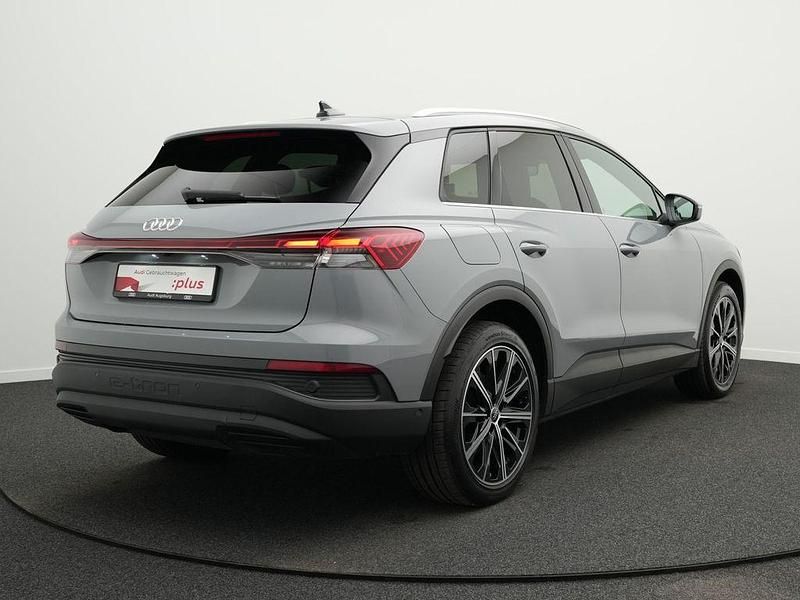 Gebraucht Audi Q4 e-tron S-Line 210 kW (286 PS) 2024 Kieselgrau SUV