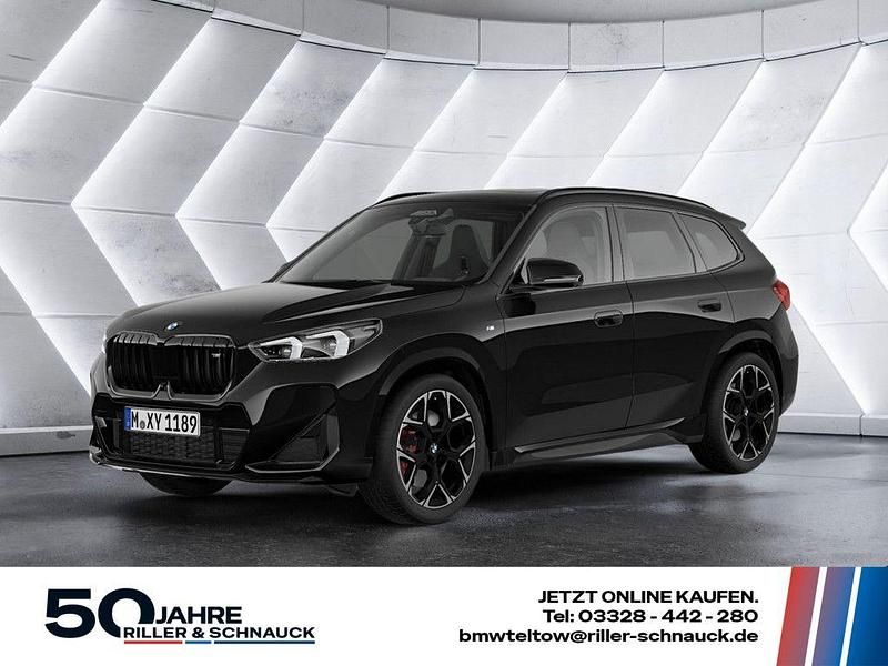 Neu BMW X1 Performance 301 PS (221 kW) 2026 Black sapphire SUV