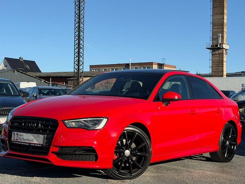 Gebraucht Audi A3 S-Line 179 PS (131 kW) 2015 Rot Limousine