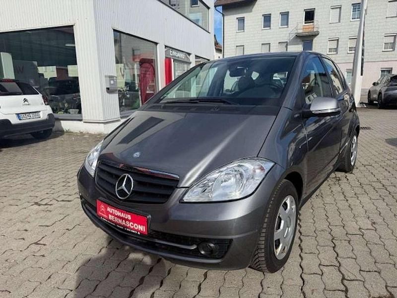 Gebraucht Mercedes A160 95 PS (69 kW) 2009 Graumetallic Kleinwagen