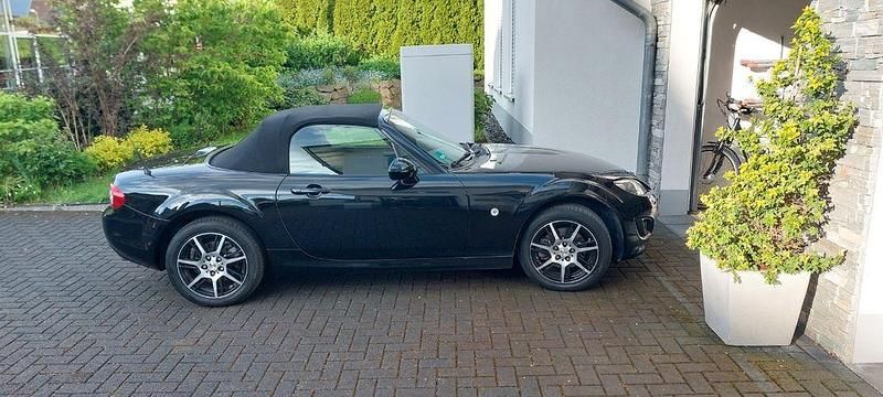 Gebraucht Mazda MX5 Center-Line 126 PS (92 kW) 2011 Schwarz Cabrio