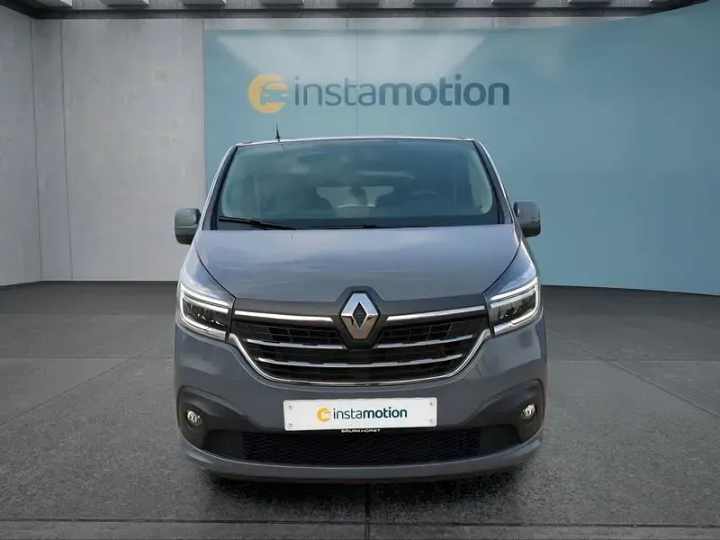 Second-hand Renault Trafic 145 CP (106 kW) 2020 Gri Monovolum