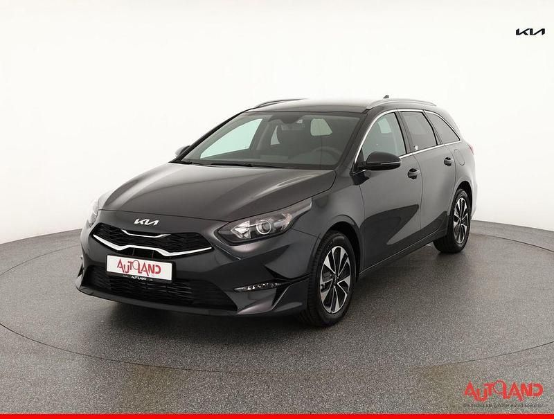 Grau Neu 2025 Kia Ceed Sportswagon 2 Kombi | 24.490 € (Fairer Preis) - Bild 1/4